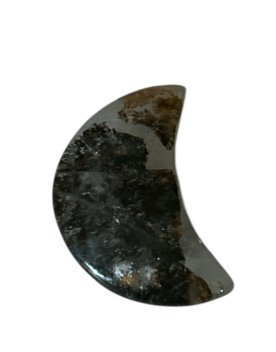 Garden Quartz moon decor .063lb